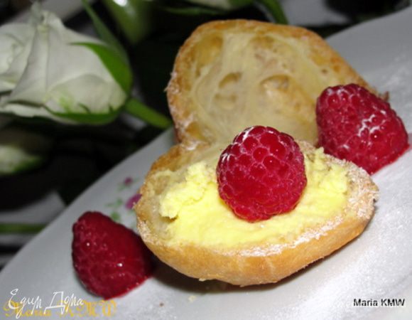 Украшаем ягодками или по-вкусу!
Приятного праздника Вам!