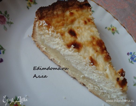 Когда тарт будет готов, вынем его из духовки о полностью остудим. Ну а потом, заварим чай или сварим кофе (арабы ведь пьют кофе!) и угостим всех дорогих и близких! Приятного кофепития!