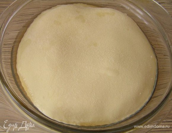 накрыть яблочки, затем выпечь, дать чуть остыть и перевернуть. ***Кстати, из остатков теста можно сделать это http://www.edimdoma.ru/recipes/32761