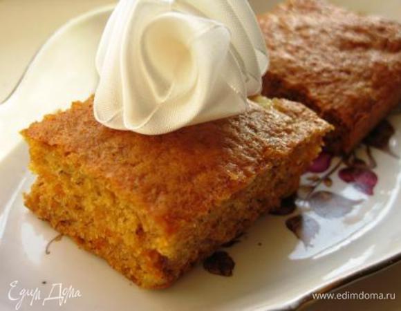 Порезать на кусочки и с чаем, молоком, кофе... Приятного аппетита!