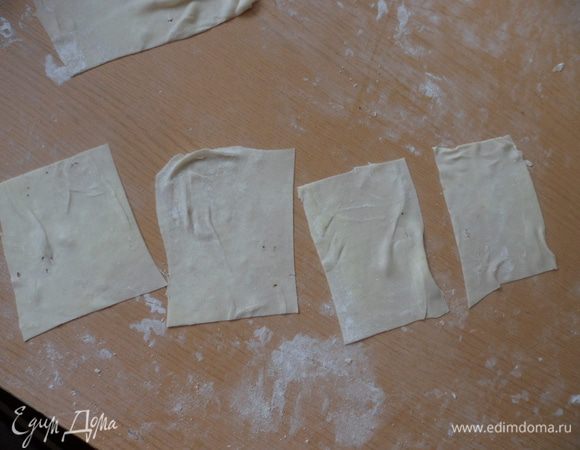 Готовый пласт режем на 4 части