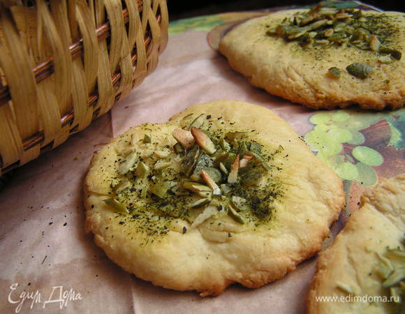 Выпекать при 210гр 10-15(максимум) минут