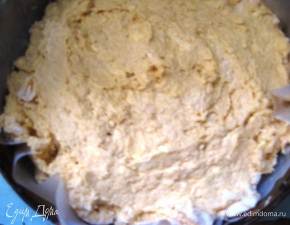 Хорошенько перемешиваем тесто. Выпекаем при температуре 180 градусов до готовности. Первые 15 минут духовку не открываем! Даем остыть. Разрезаем кубиками или как удобно. В идеале они режутся на кубики размером 16 на 16 см. Но это не принципиально!