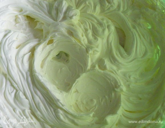 Сливки взобьем на второй скорости