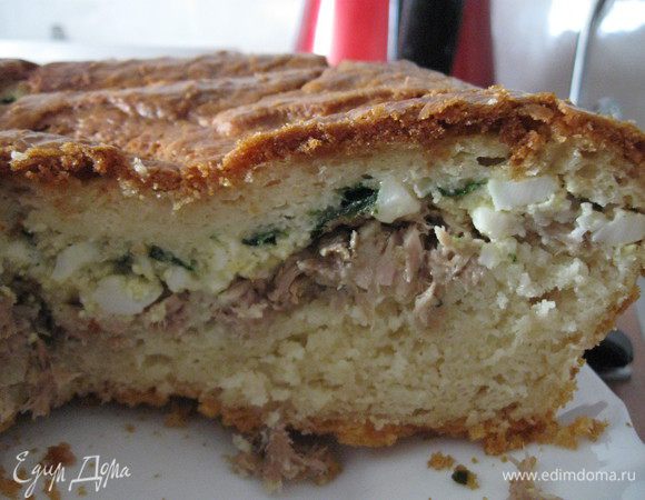 Выпекать при 180 до золотой корочки. Разрезать остывшим.