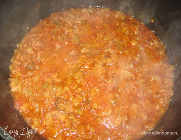 Наша икра готова, можно посыпать кинзу. Икра очень вкусная как в горячем виде, так и в холодном.
Приятного аппетита :)