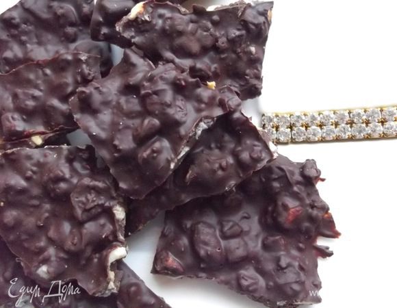 И подаем к кофе. Bom apetite!