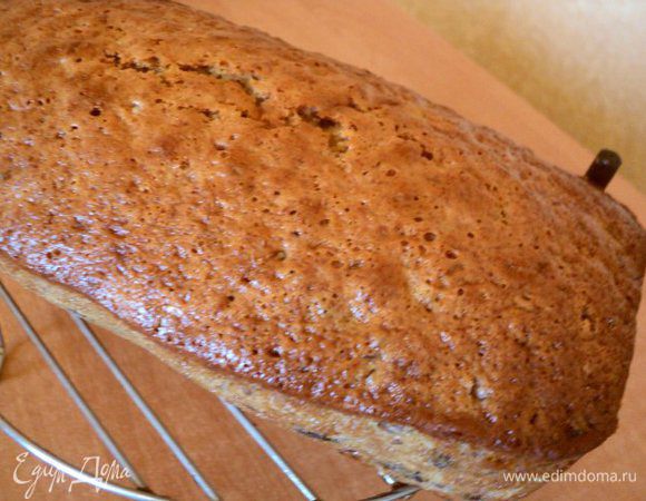  Готовый кекс охладить на решетке.