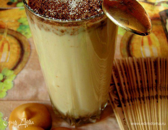 Я подавала с безе)
Все вкусное- просто) Угощайтесь!