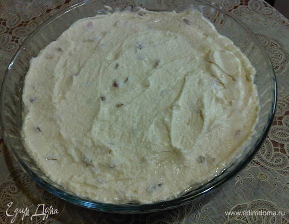 выкладываем в емкость и отправляем в микроволновку на режим варка-гриль и мощность 450вт на 25-30 минут (ориентируетесь сами по румяности). Вот такая вкуснотища получается.