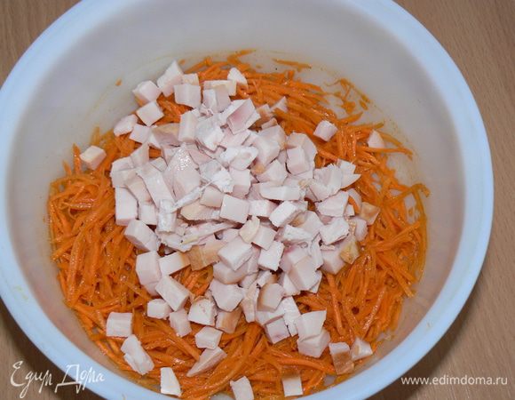 к моркови добавить курицу