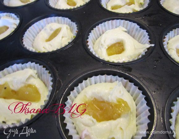 Добавить по кусочку персика. За персики хочу поблагодарить Людмилу!!! ее рецепт мне очень пригодился.) http://www.edimdoma.ru/recipes/27325