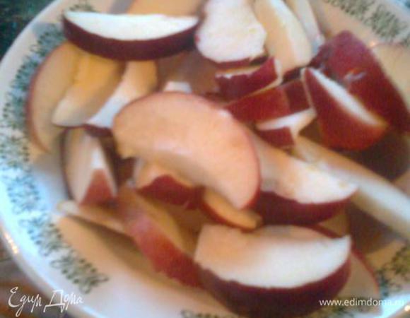 НАРЕЗАЕМ ЯБЛОКИ