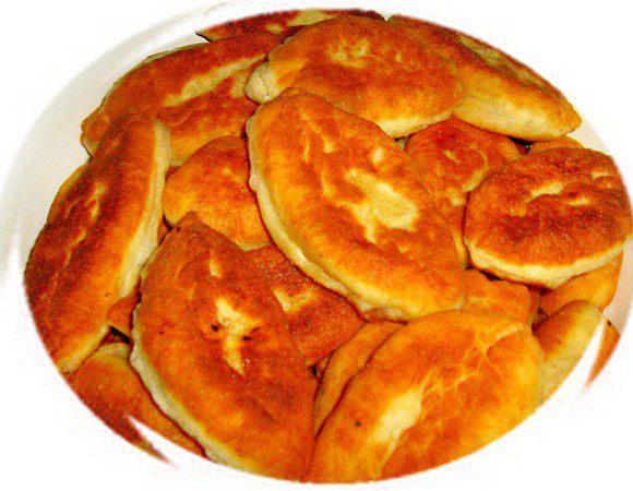 Это наш семейный рецепт пирожков,от бабушки,тесто всегда удачное получается,подходит быстро и очень пышное,пирожки получаются ну очень вкусные,жарим целый тазик! Приятного аппетита!