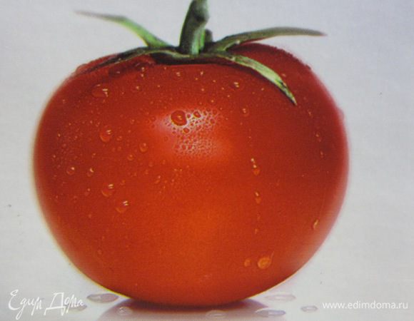 Сейчас лучше всего положить помидор, разрезанный на четыре части. Лично я добавил 250 грамм помидоров в собственном соку без кожицы (как говорится за неимением). Томатная паста совершенно не подходит. Если нет помидор, лучше подкислить лимонным соком или огуречным рассолом.