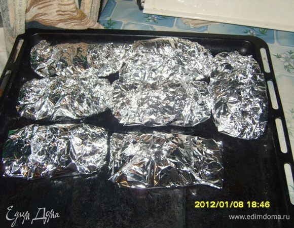 укладываем на противень