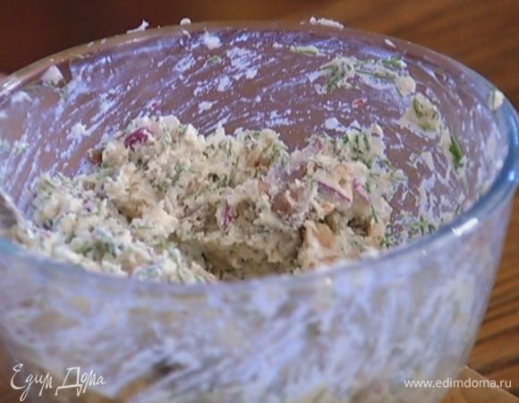 Добавить хрен, поперчить и все перемешать.
