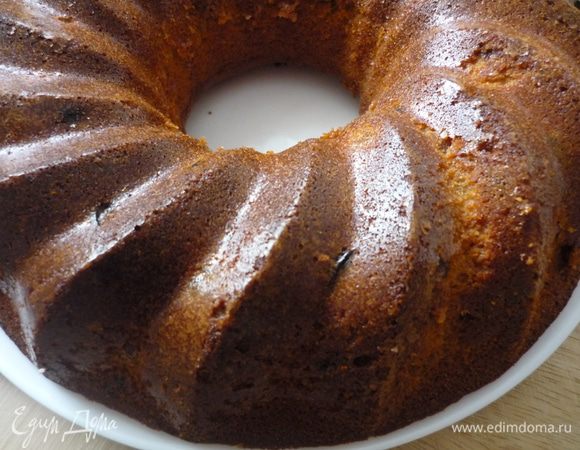 Вынуть из духовки, дать полностью остыть, достать из формы.