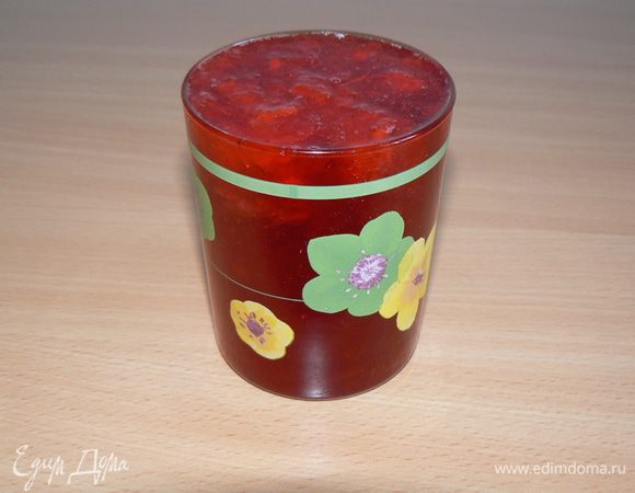 добавить протертую ягоду