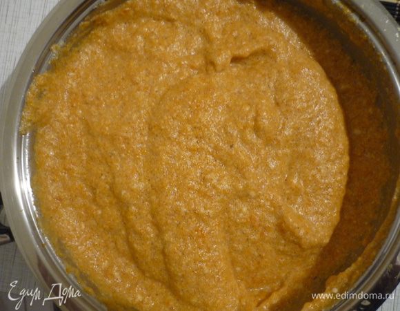 Аккуратно соединить их с морковью. 