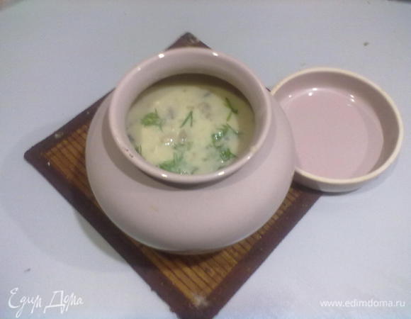 Солим, перчим по вкусу, добавляем любимую зеленушку - все! Готово. Перекладываем в емкость для хранения - и в холодильник. Приятного аппетита! Хорош к мясу, белой рыбе, к пюрешке!!мммм