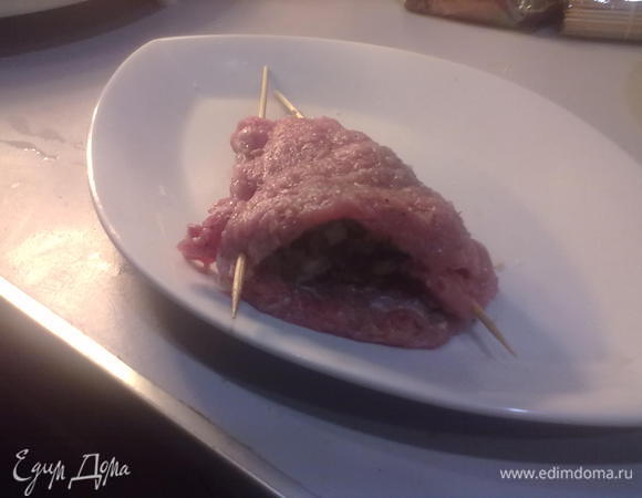 Фаршируем конвертики нашим фаршем.