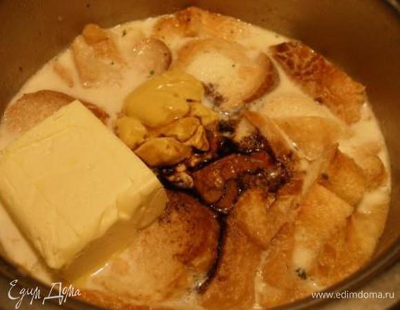 Добавляем в суп масло, горчицу, бальзамический уксус, соль и перец. Можно вместо уксуса взять лимонный сок. Взбить все блендером. Подавать немедленно! Можно с гренками :)
Честно,догадаться, что это хлебный суп практически нереально;)