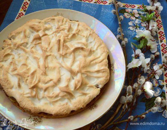Поставить на 5-10мин в духовку до образования румяного цвета безе.