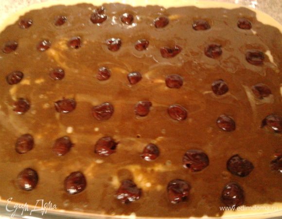 следующая идет вишня