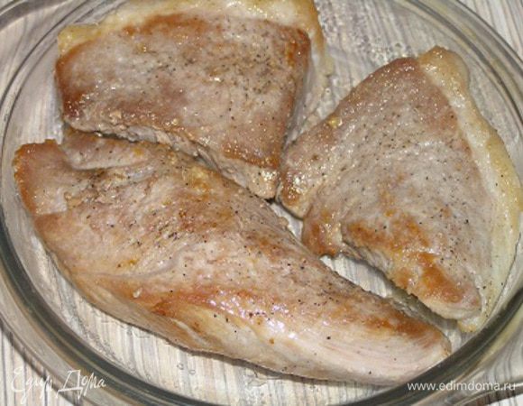 выложить в смазанную маслом форму для запекания.