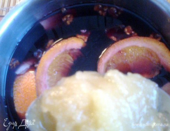 Нагреваем до 60*примерно.Снимаем с огня и растворяем мёд по вкусу.