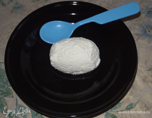 Из 250гр. кефира получается 40 гр. творога.

