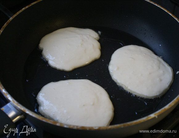 Жарим на растительном масле с двух сторон до румяности. (1)