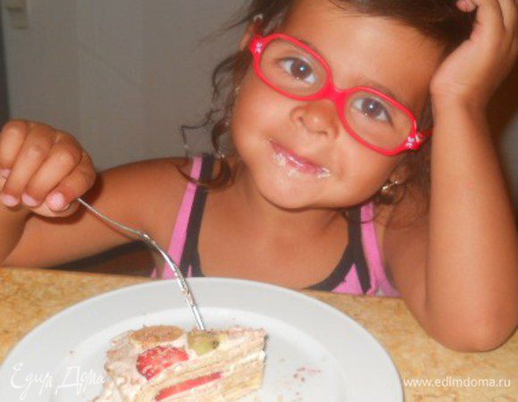 А вот и Она моя главная помощница и дегустаторша)))))