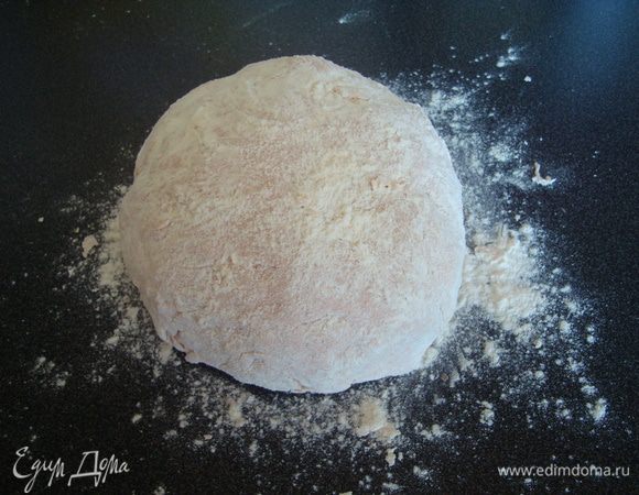 Тесто хорошо вымешиваем.