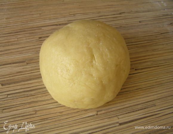 вымешивать пока оно не станет эластичным.
