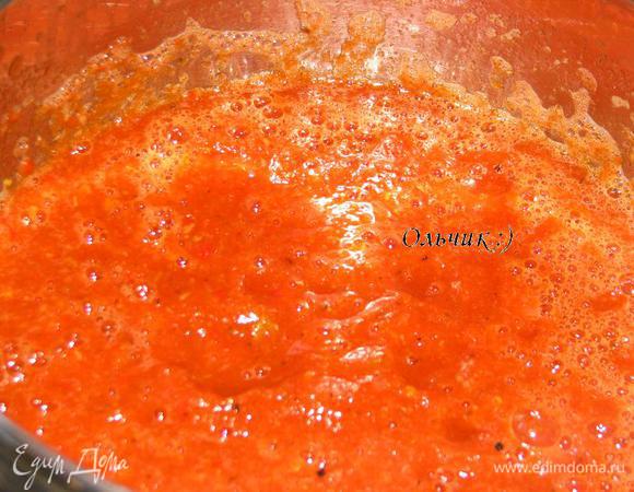 Либо пюрировать с помощью погружного блендера, что значительно проще и быстрее.