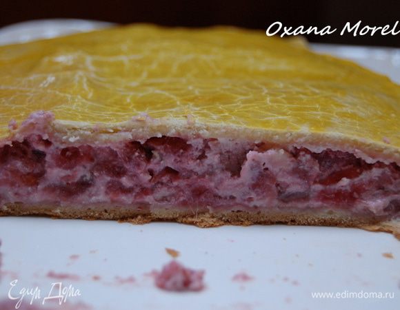 Выпекать в предварительно разогретой до 180 градусов духовке примерно 35-40 минут.