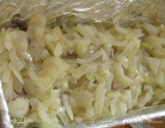 выложить на мясо.
