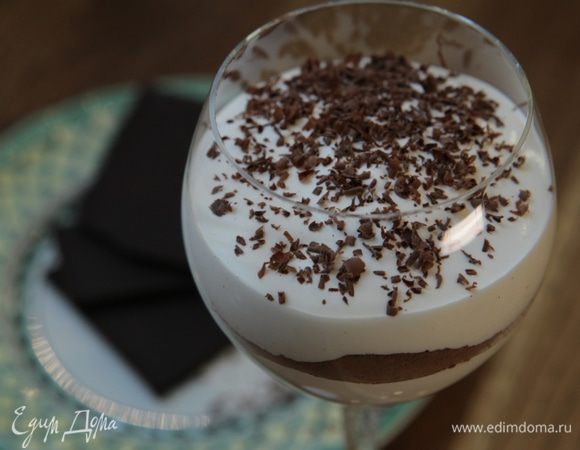 Остудить десерт холодильнике. 