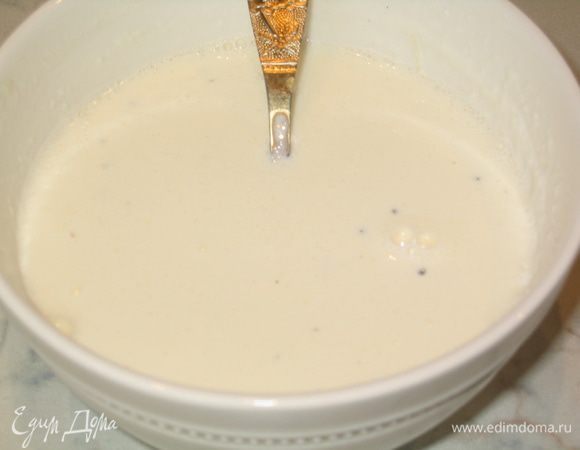 Соус должен быть тягучим и не совсем густым (консистенция, похожая на сметану)