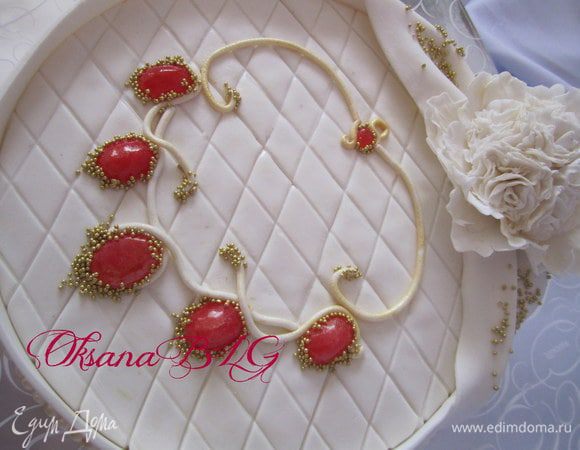 Думаю такой торт оценят все женщины.)