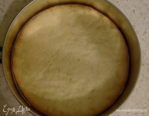 Нагреть духовку до 180 С. Выпекать 20-30 мин. (в зависимости от духовки)до слегка золотистого цвета.