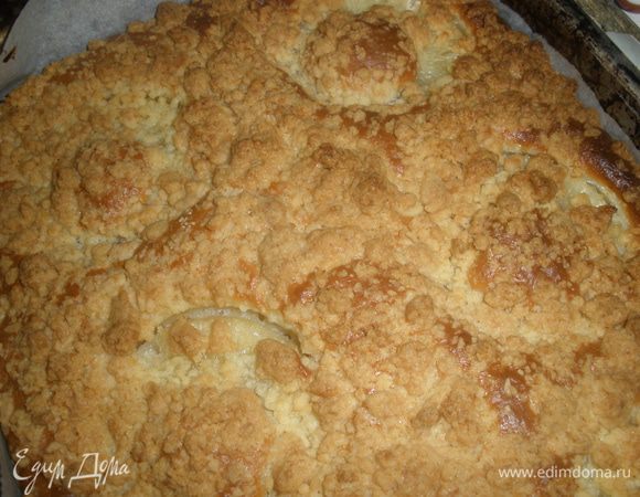 Выпекается пирог 30 минут при температуре 180 градусов. 