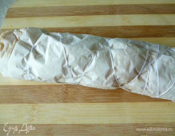 Фиксируем нитками.