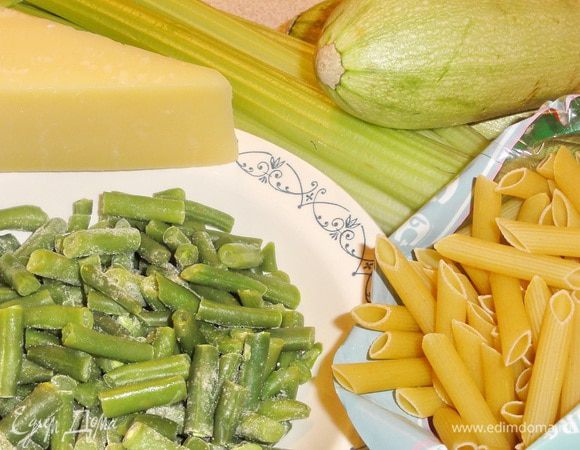 В оригинале рецепта сельдерей не был использован, но я рискнула))) и не пожалела.