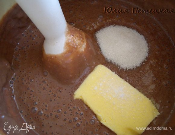 и пюрировать все погружным блендером. Добавить ванилин. 