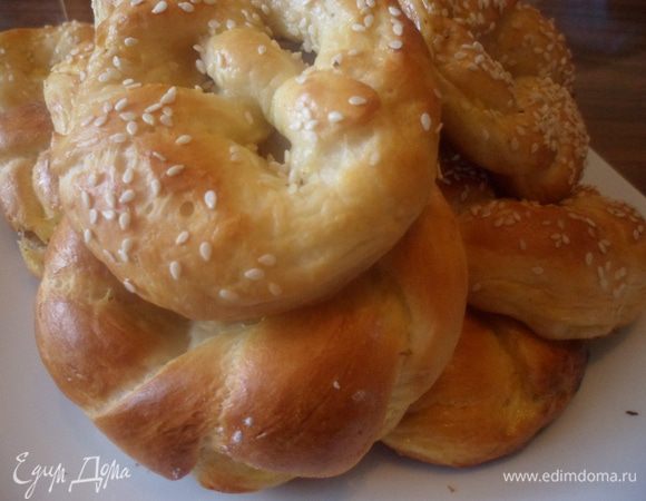 Подавать можно с вареньем, сгущенным молоком