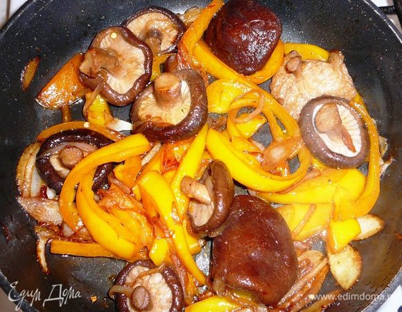 Добавить грибы.