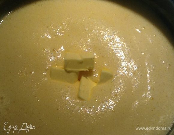 В массу добавить сливочное масло (нарезанное кубиками)и лимонный сок по вкусу (я не добавляла, т.к. абрикосы были не слишком сладкие).